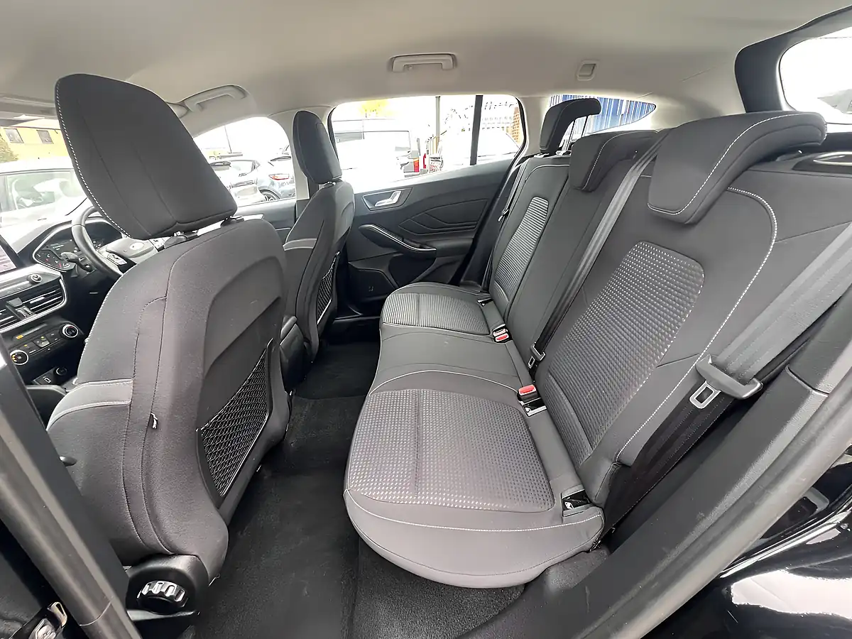 Used 2019 Ford Focus Zetec Shadow Black Mica - Interior and Exterior details 17