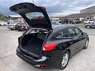 Used 2019 Ford Focus Zetec Shadow Black Mica - Interior and Exterior details 20