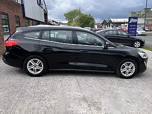 Used 2019 Ford Focus Zetec Shadow Black Mica - Interior and Exterior details 5