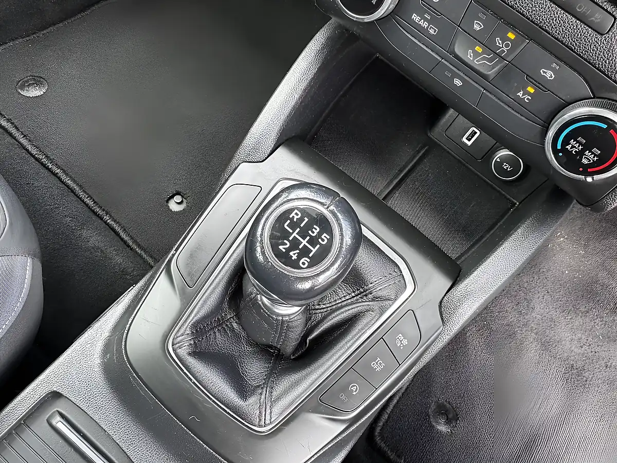 Used 2019 Ford Focus Zetec Shadow Black Mica - Interior and Exterior details 15