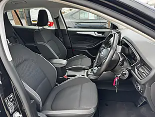 Used 2019 Ford Focus Zetec Shadow Black Mica - Interior and Exterior details 3