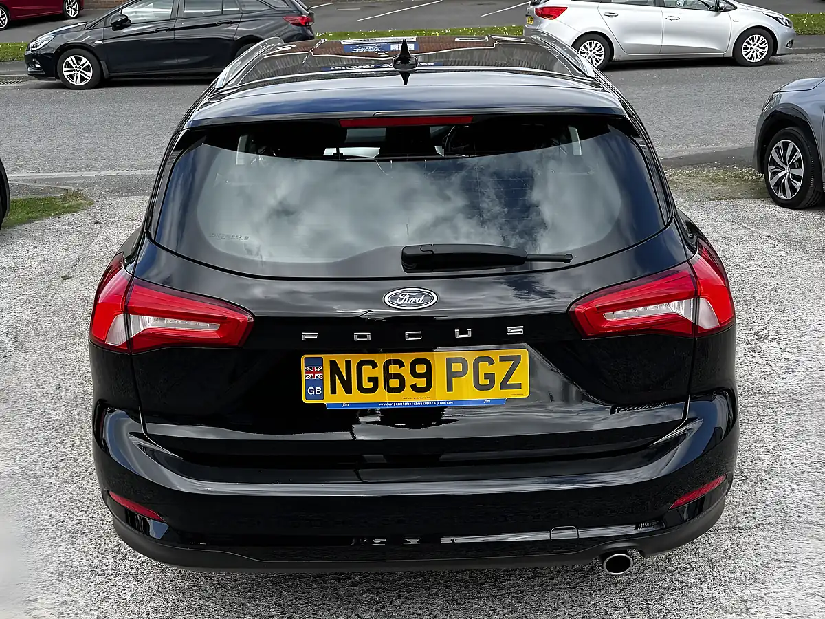 Used 2019 Ford Focus Zetec Shadow Black Mica - Interior and Exterior details 7