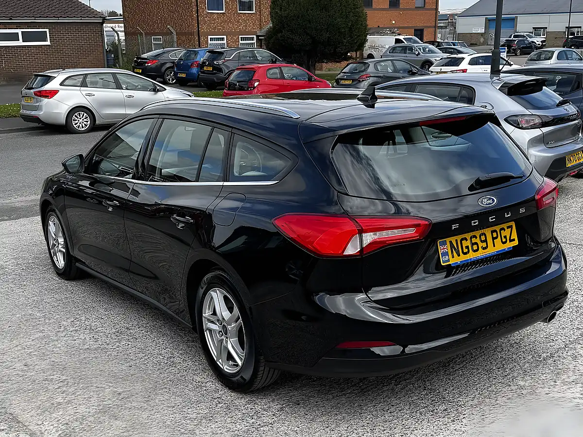 Used 2019 Ford Focus Zetec Shadow Black Mica - Interior and Exterior details 8
