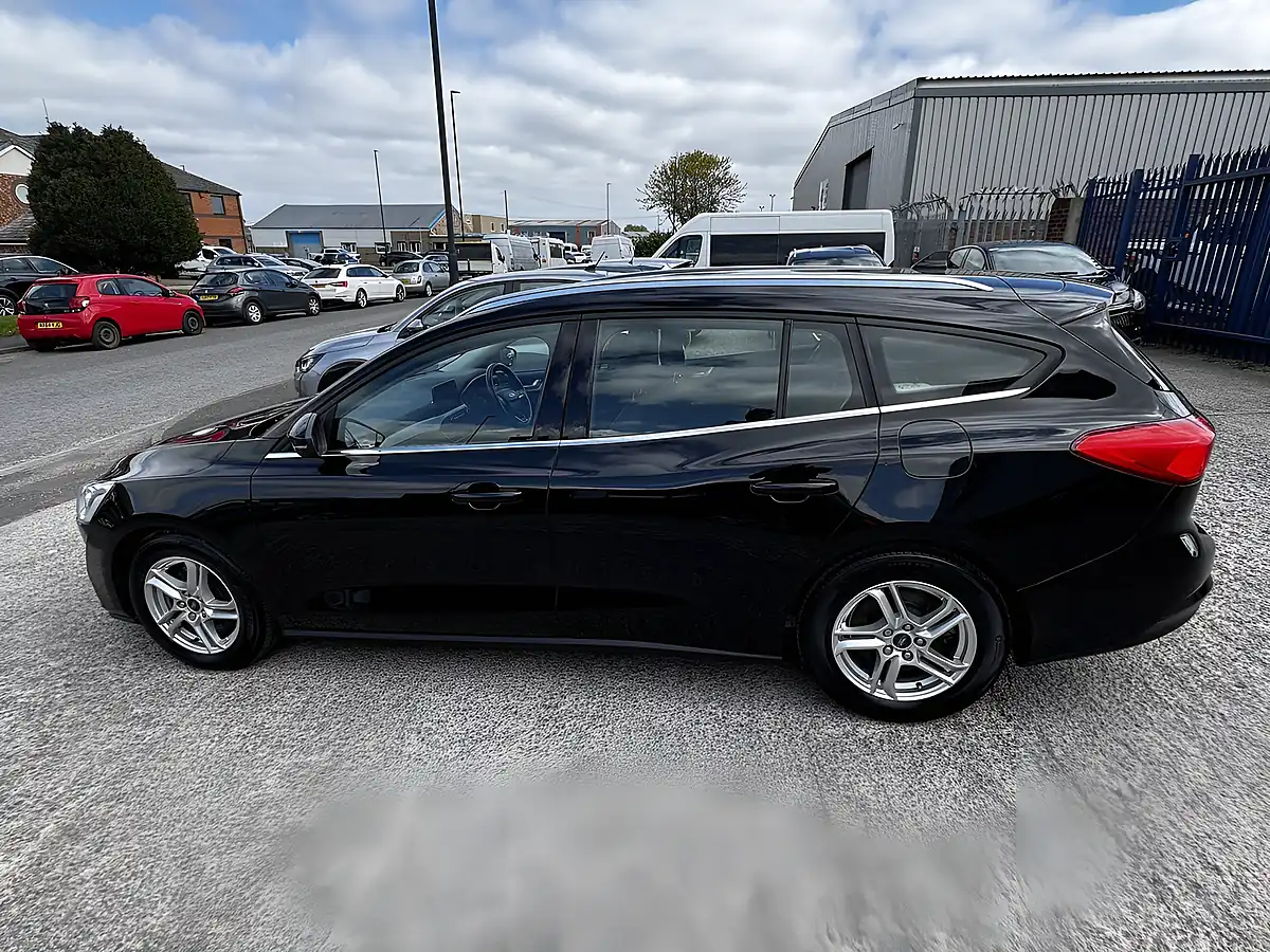 Used 2019 Ford Focus Zetec Shadow Black Mica - Interior and Exterior details 9