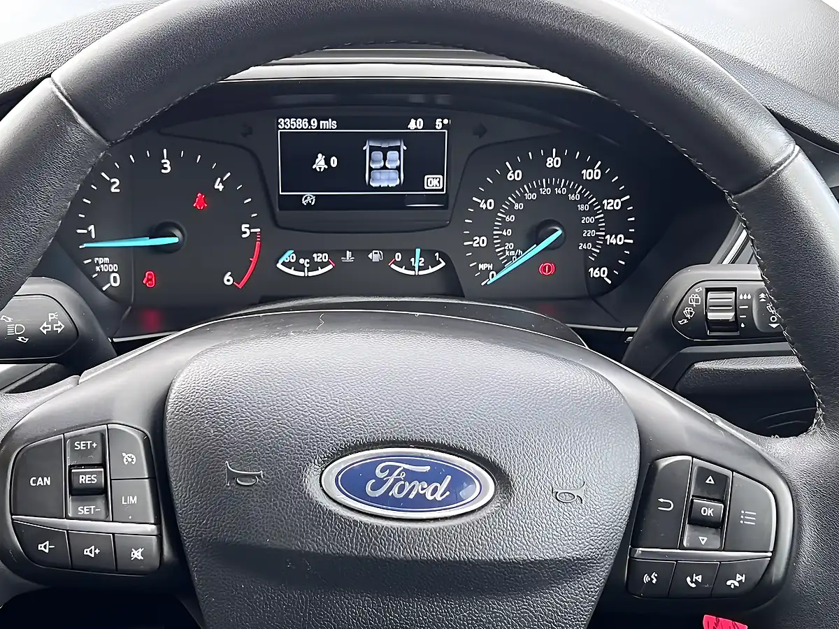 Used 2019 Ford Focus Zetec Shadow Black Mica - Interior and Exterior details 12