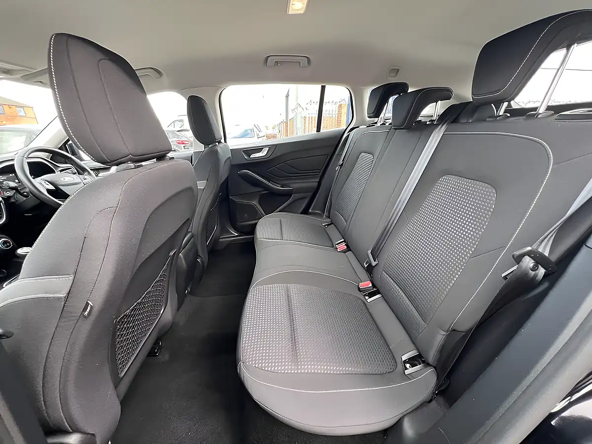 Used 2019 Ford Focus Zetec Shadow Black Mica - Interior and Exterior details 17