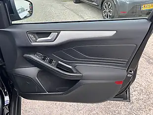 Used 2019 Ford Focus Zetec Shadow Black Mica - Interior and Exterior details 18