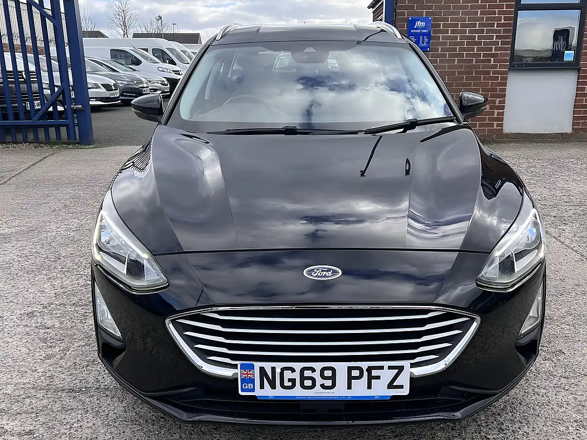 Used 2019 Ford Focus Zetec Shadow Black Mica - Interior and Exterior details 9