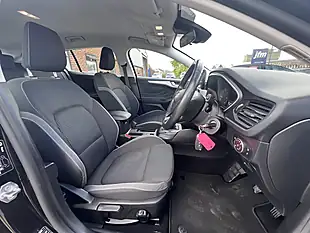 Used 2019 Ford Focus Zetec Shadow Black Mica - Interior and Exterior details 3