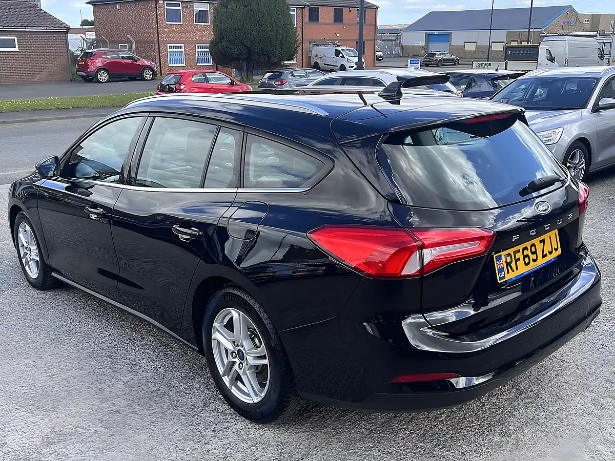 Used 2019 Ford Focus Zetec Shadow Black Mica - Interior and Exterior details 8