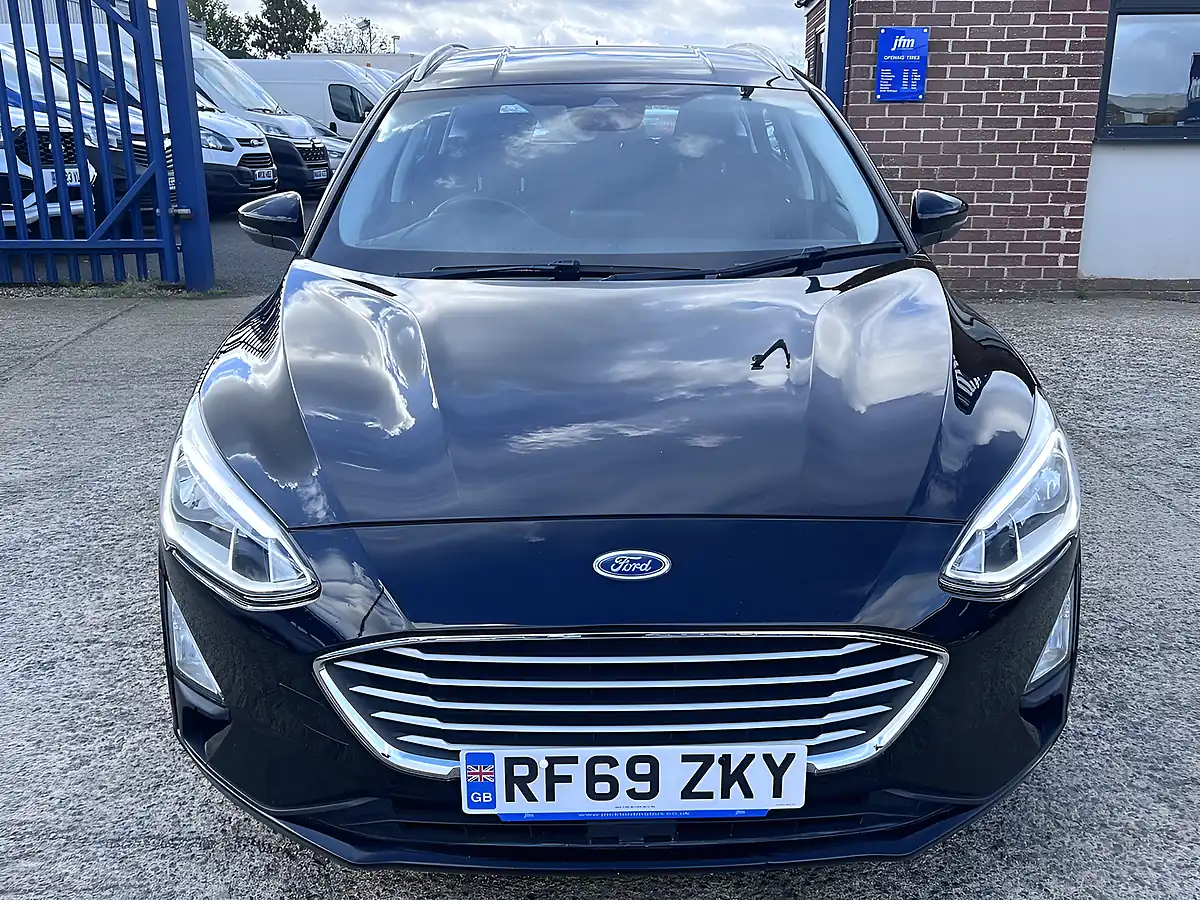 Used 2019 Ford Focus Zetec Shadow Black Mica Met - Interior and Exterior details 19