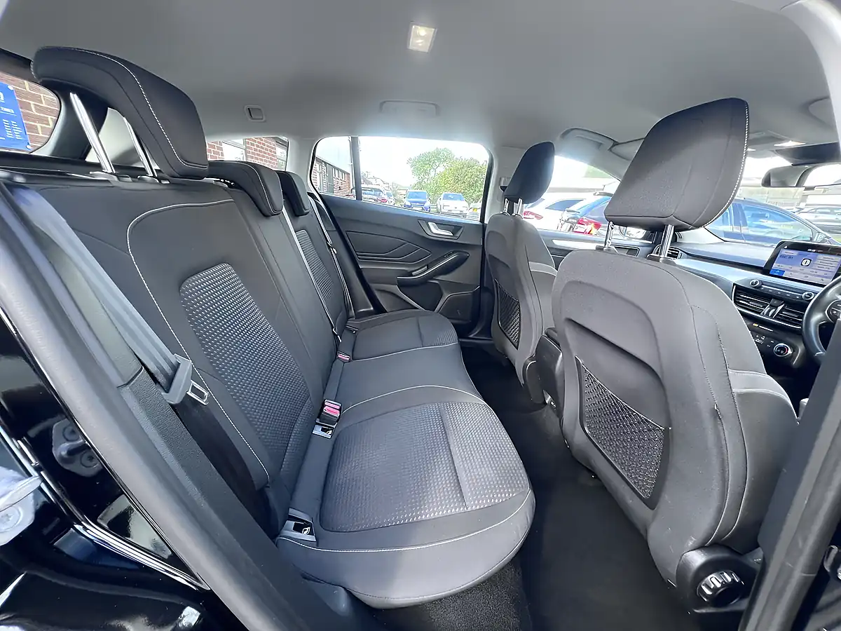 Used 2019 Ford Focus Zetec Shadow Black Mica Met - Interior and Exterior details 4