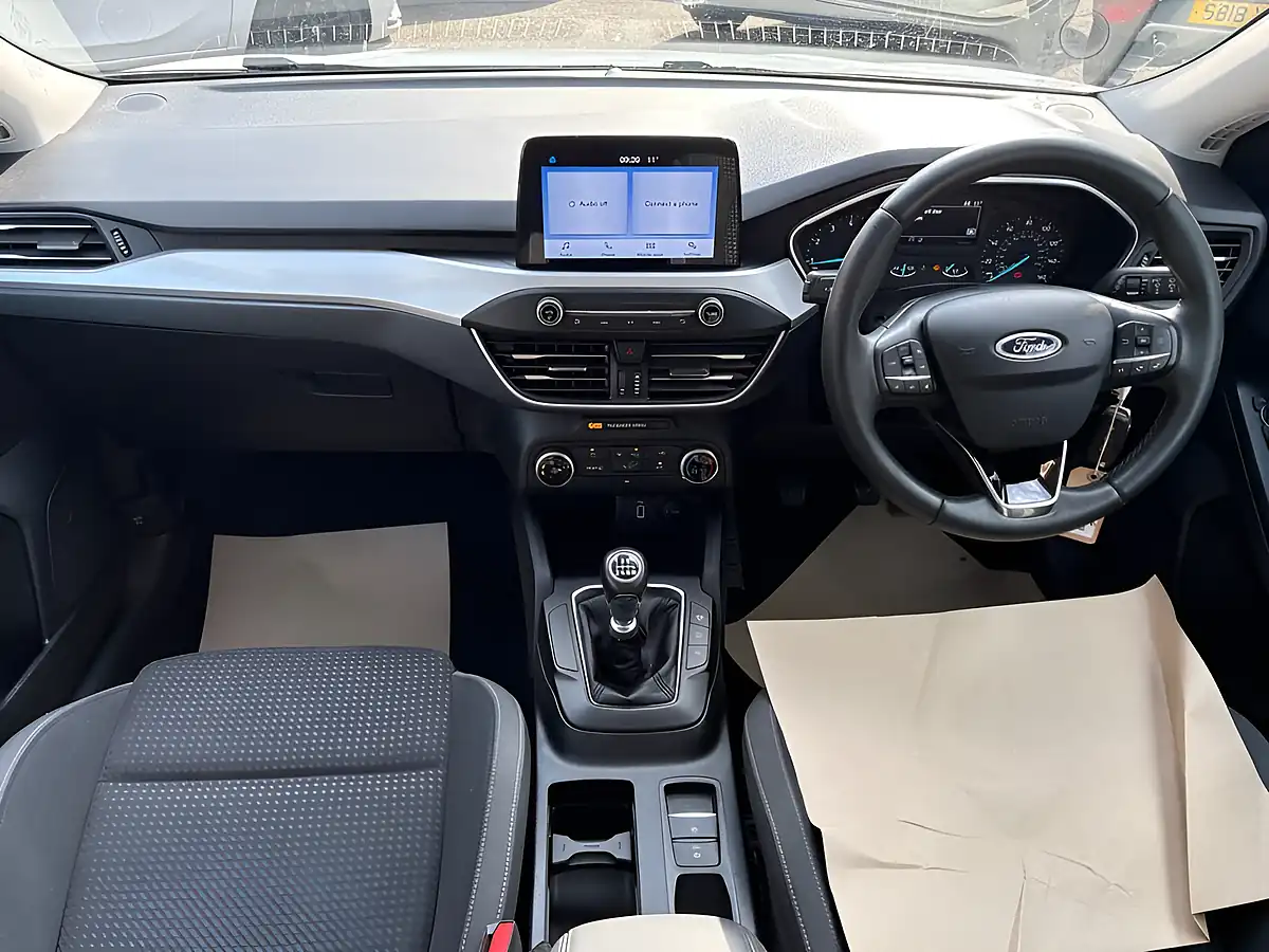 Used 2019 Ford Focus Zetec White - Interior and Exterior details 15