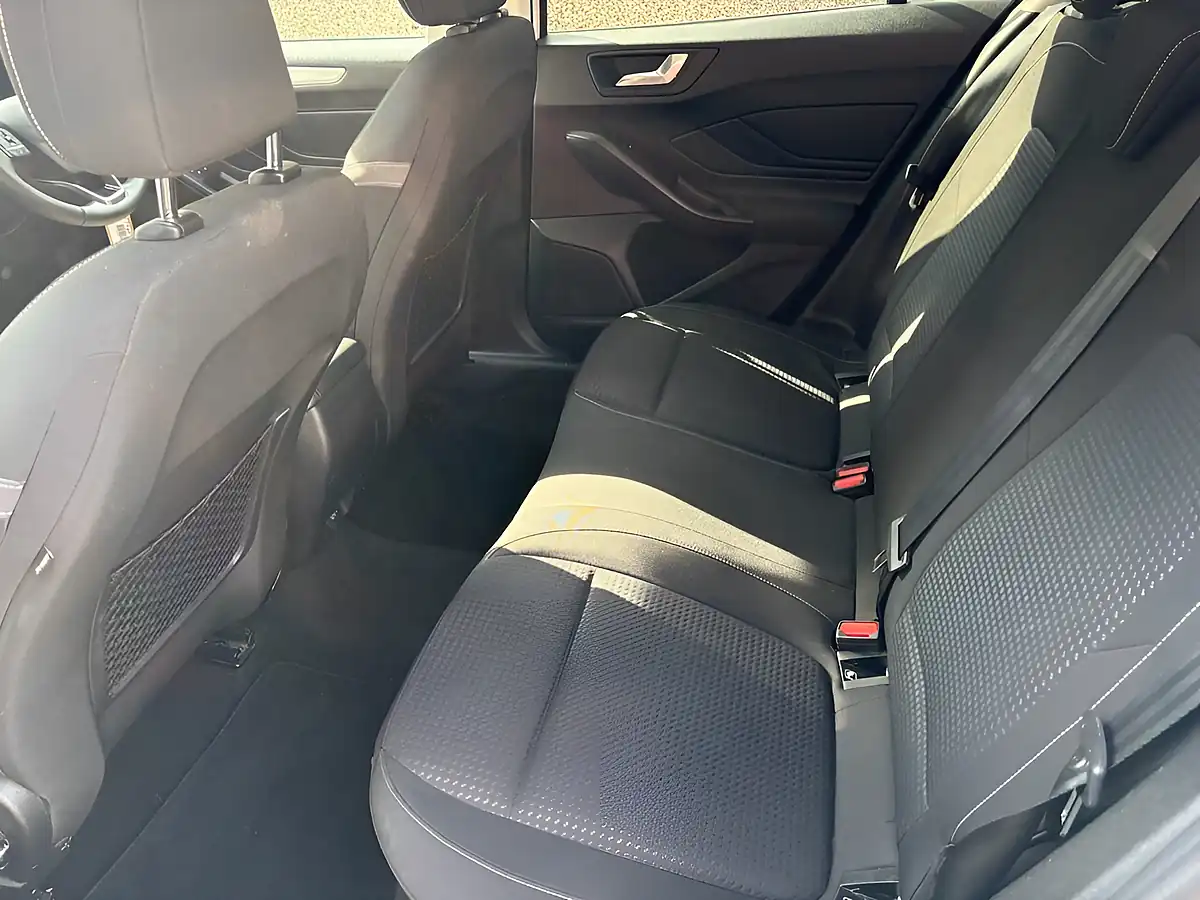 Used 2019 Ford Focus Zetec White - Interior and Exterior details 19