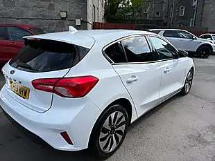 Used 2019 Ford Focus Zetec White - Interior and Exterior details 7