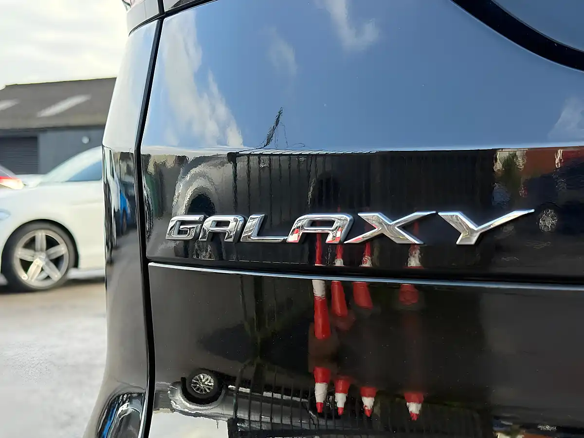 Used 2019 Ford Galaxy Titanium Black - Interior and Exterior details 11
