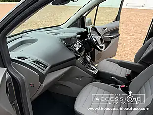 Used 2019 Ford Grand Tourneo Connect Titanium Grey - Interior and Exterior details 12