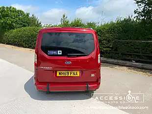 Used 2019 Ford Grand Tourneo Connect Titanium Red - Interior and Exterior details 9