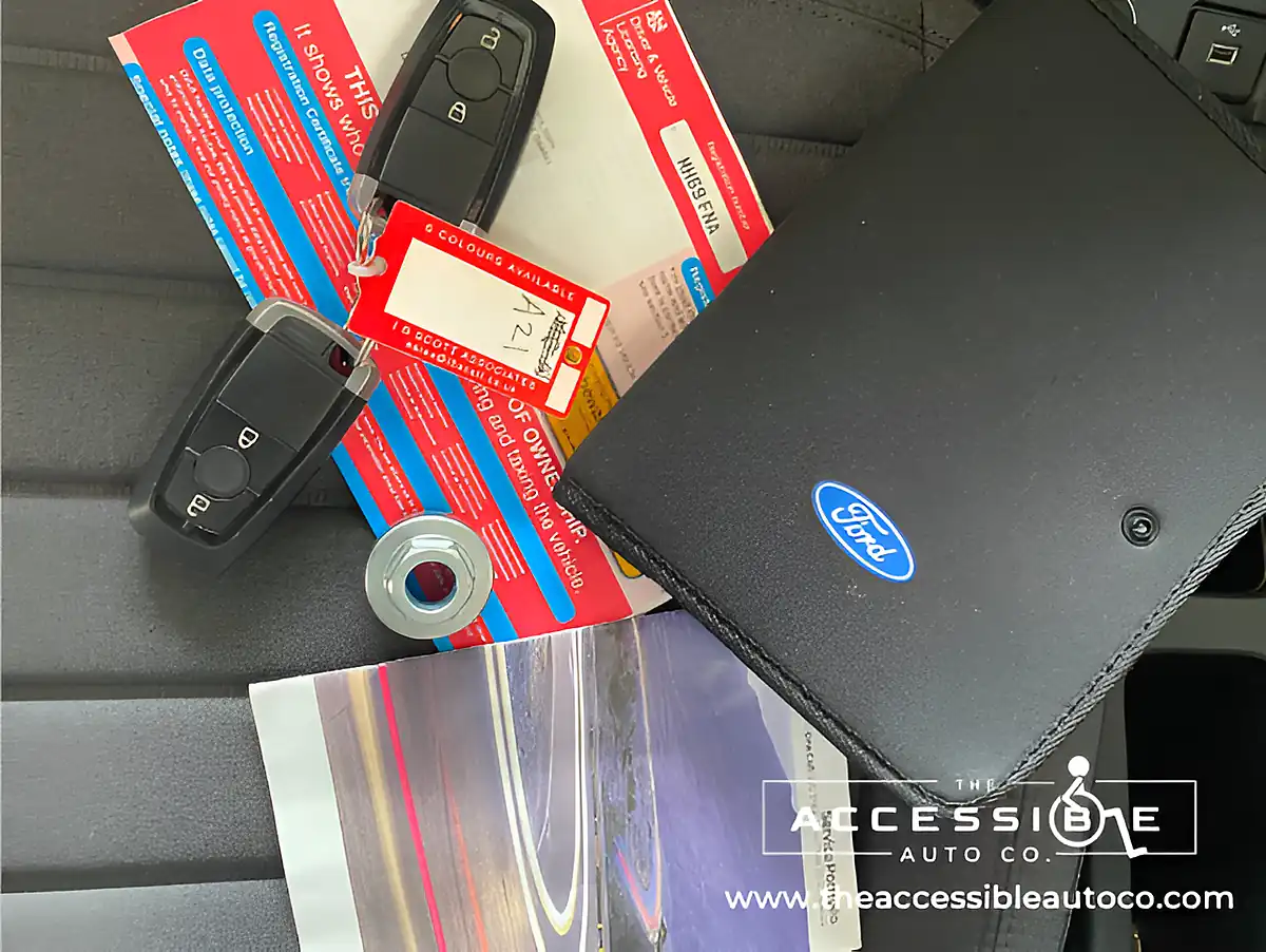 Used 2019 Ford Grand Tourneo Connect Titanium Red - Interior and Exterior details 19