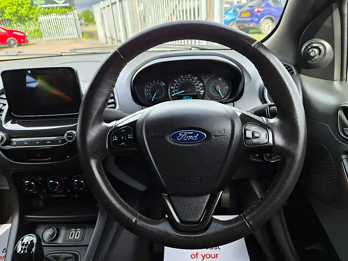 Used 2019 Ford Ka+ Active Bronze - Interior and Exterior details 10