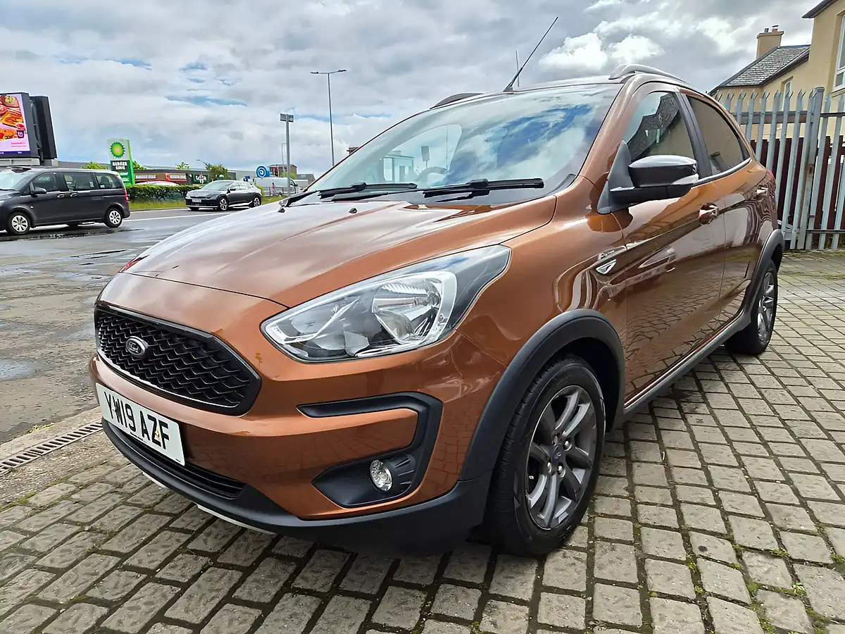 Used 2019 Ford Ka+ Active Bronze - Interior and Exterior details 3