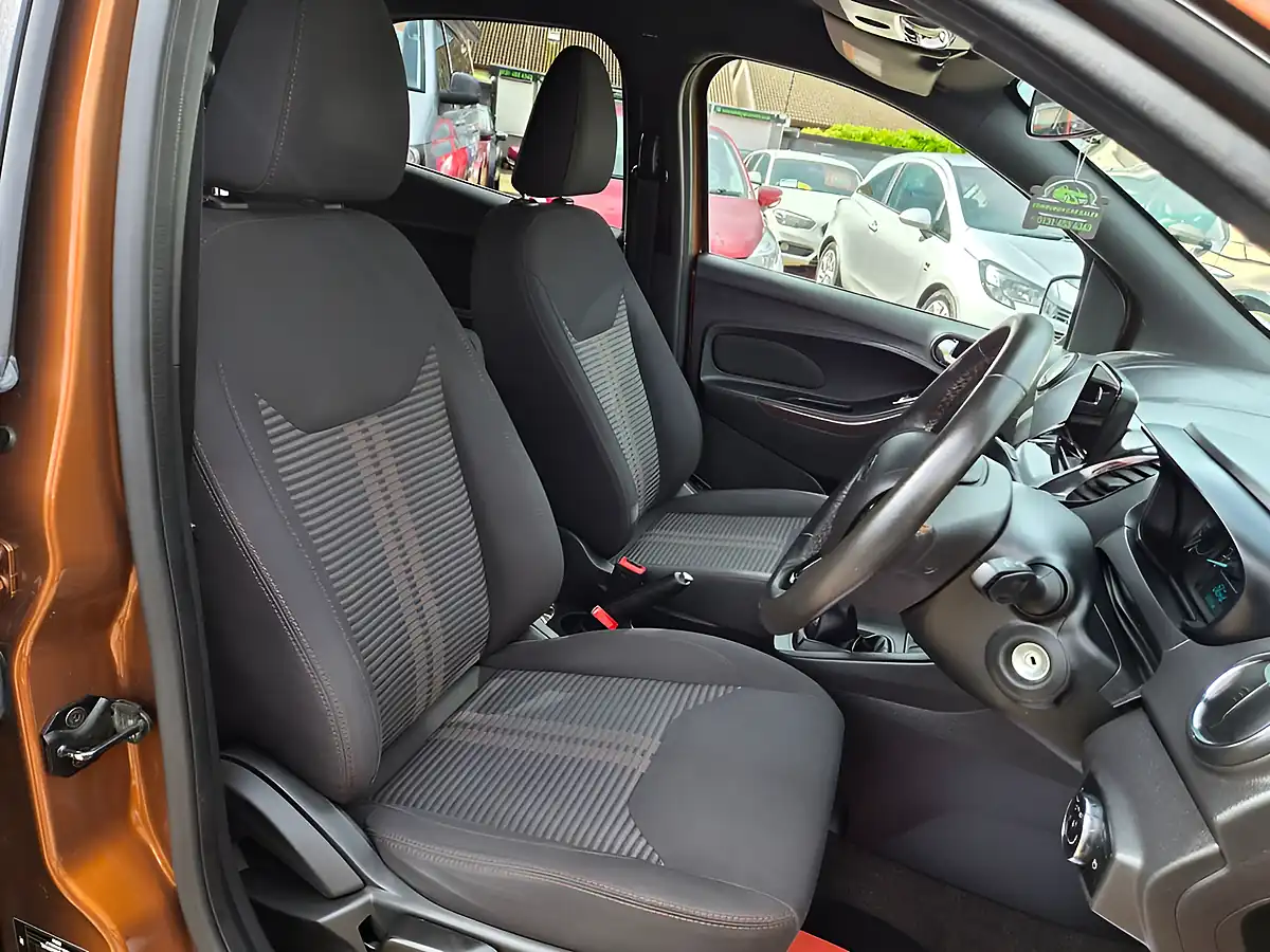 Used 2019 Ford Ka+ Active Bronze - Interior and Exterior details 7