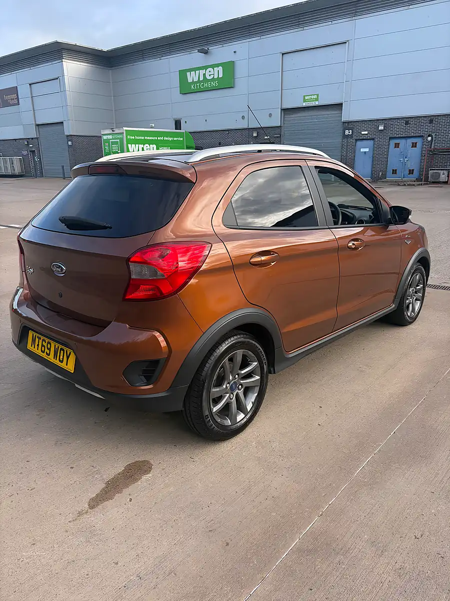 Used 2019 Ford Ka+ Active Bronze - Interior and Exterior details 5