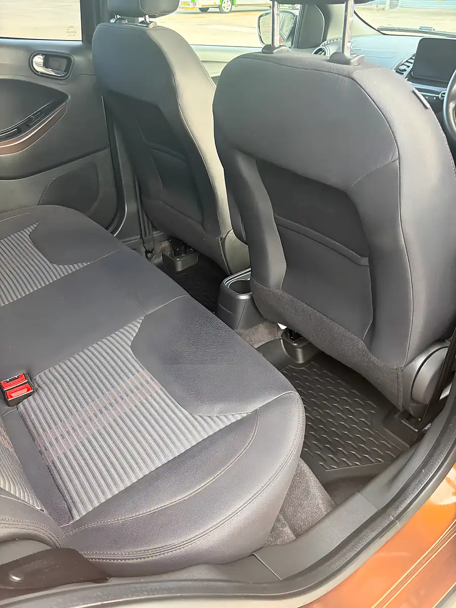 Used 2019 Ford Ka+ Active Bronze - Interior and Exterior details 8
