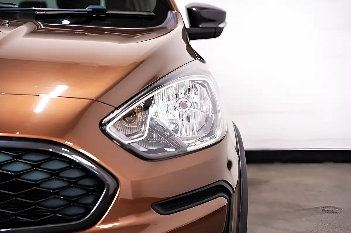 Used 2019 Ford Ka+ Active Bronze - Interior and Exterior details 14