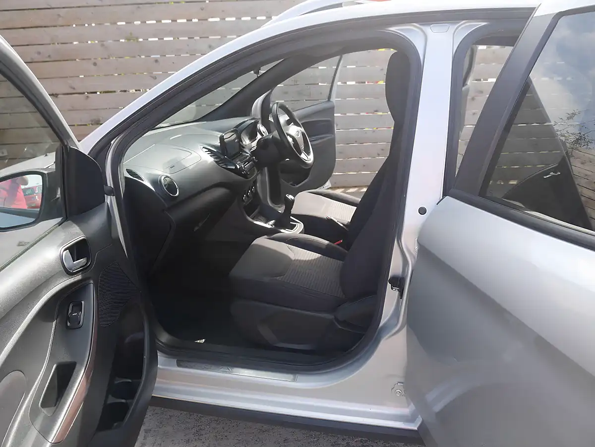 Used 2019 Ford Ka+ Active Moon Dust Silver - Interior and Exterior details 11