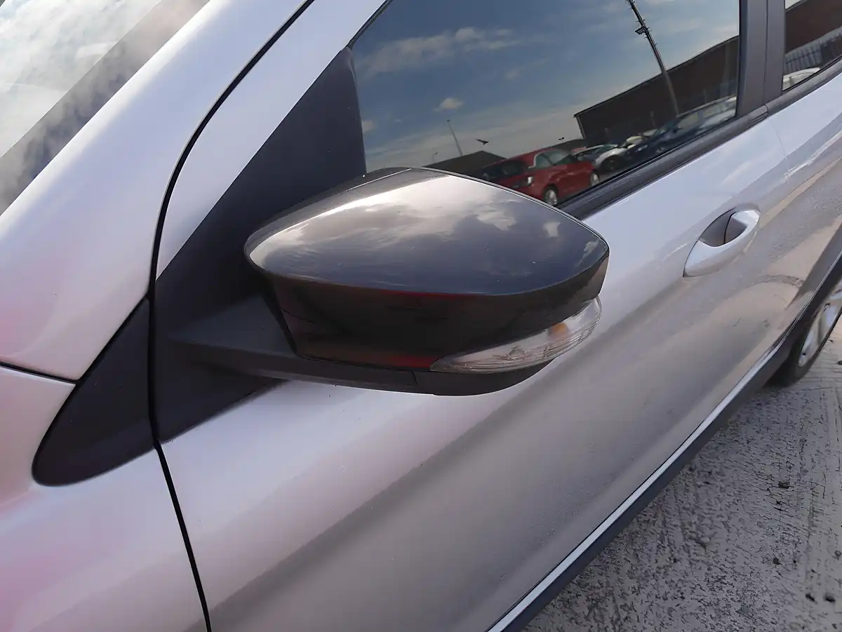 Used 2019 Ford Ka+ Active Moon Dust Silver - Interior and Exterior details 18