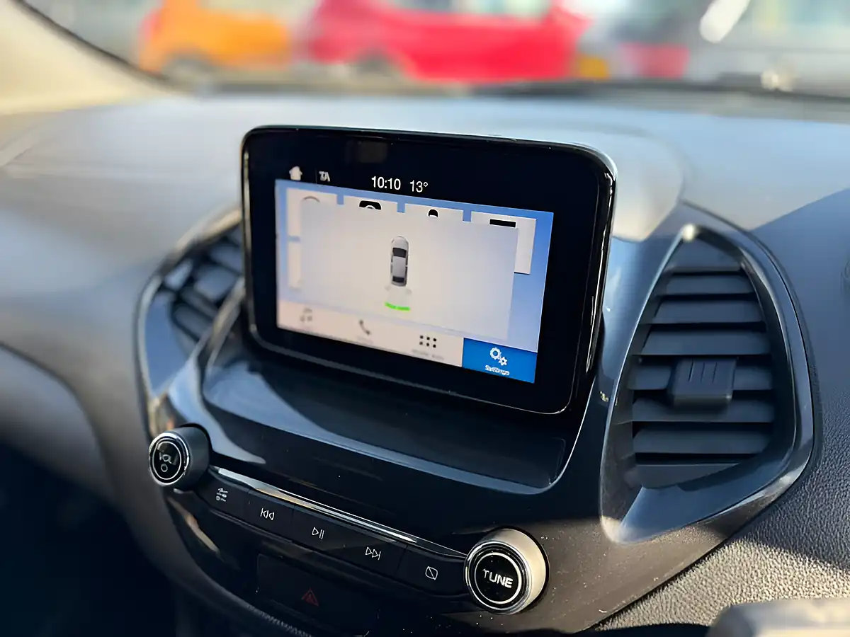 Used 2019 Ford Ka+ Active Red - Interior and Exterior details 11