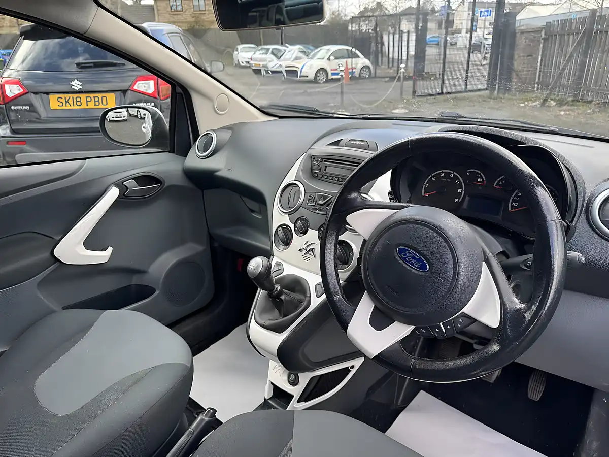 Used 2019 Ford Ka Plus Zetec Black - Interior and Exterior details 14
