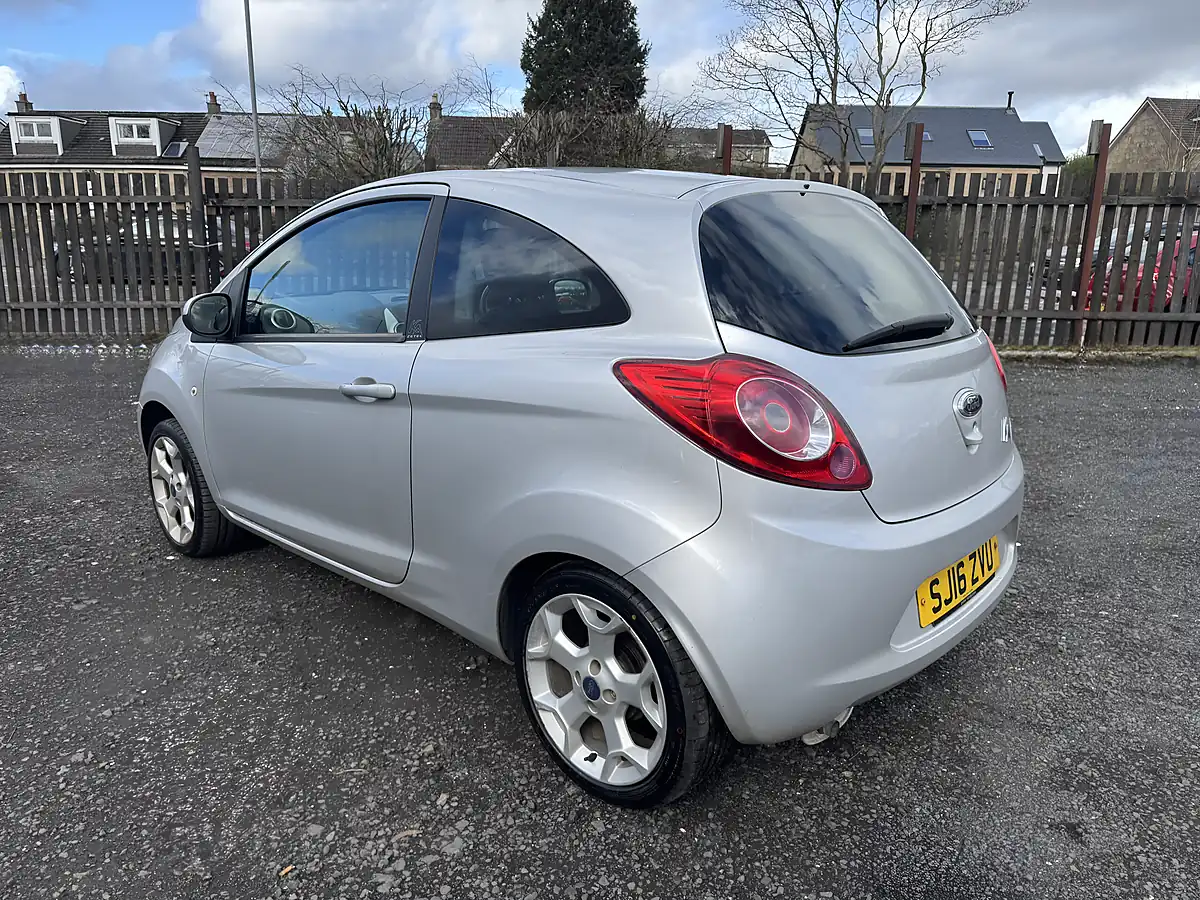Used 2019 Ford Ka Plus Zetec Black - Interior and Exterior details 6