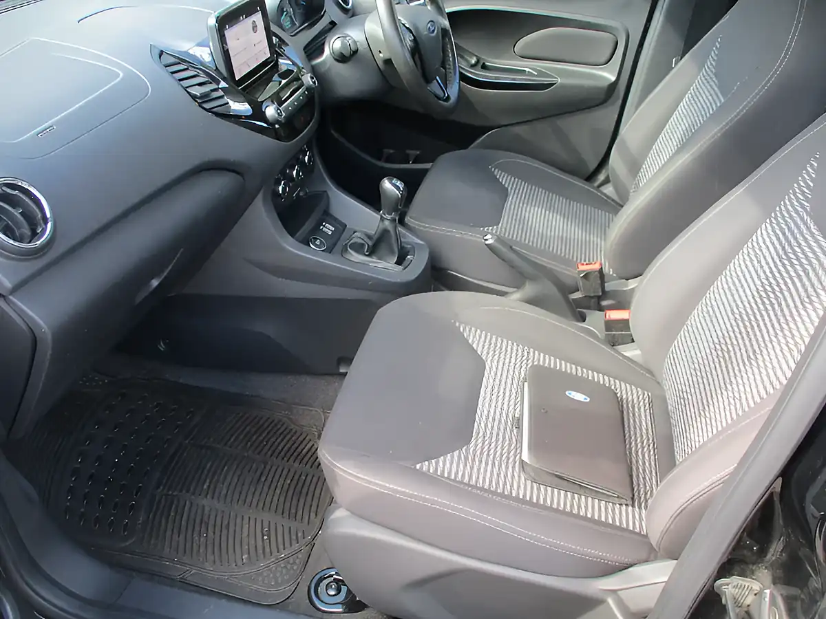 Used 2019 Ford Ka+ Zetec Black - Interior and Exterior details 17