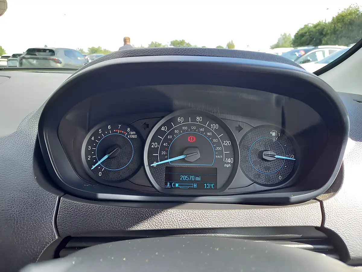 Used 2019 Ford Ka+ Zetec Blue - Interior and Exterior details 15