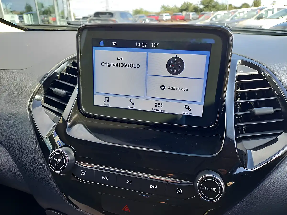 Used 2019 Ford Ka+ Zetec Blue - Interior and Exterior details 17