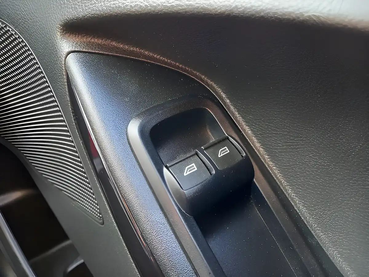 Used 2019 Ford Ka+ Zetec Blue - Interior and Exterior details 20
