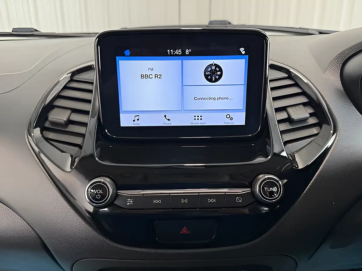 Used 2019 Ford Ka+ Zetec Oxford White - Interior and Exterior details 17