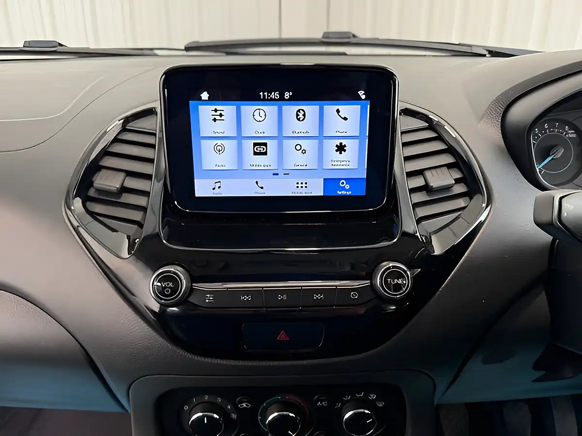 Used 2019 Ford Ka+ Zetec Oxford White - Interior and Exterior details 18