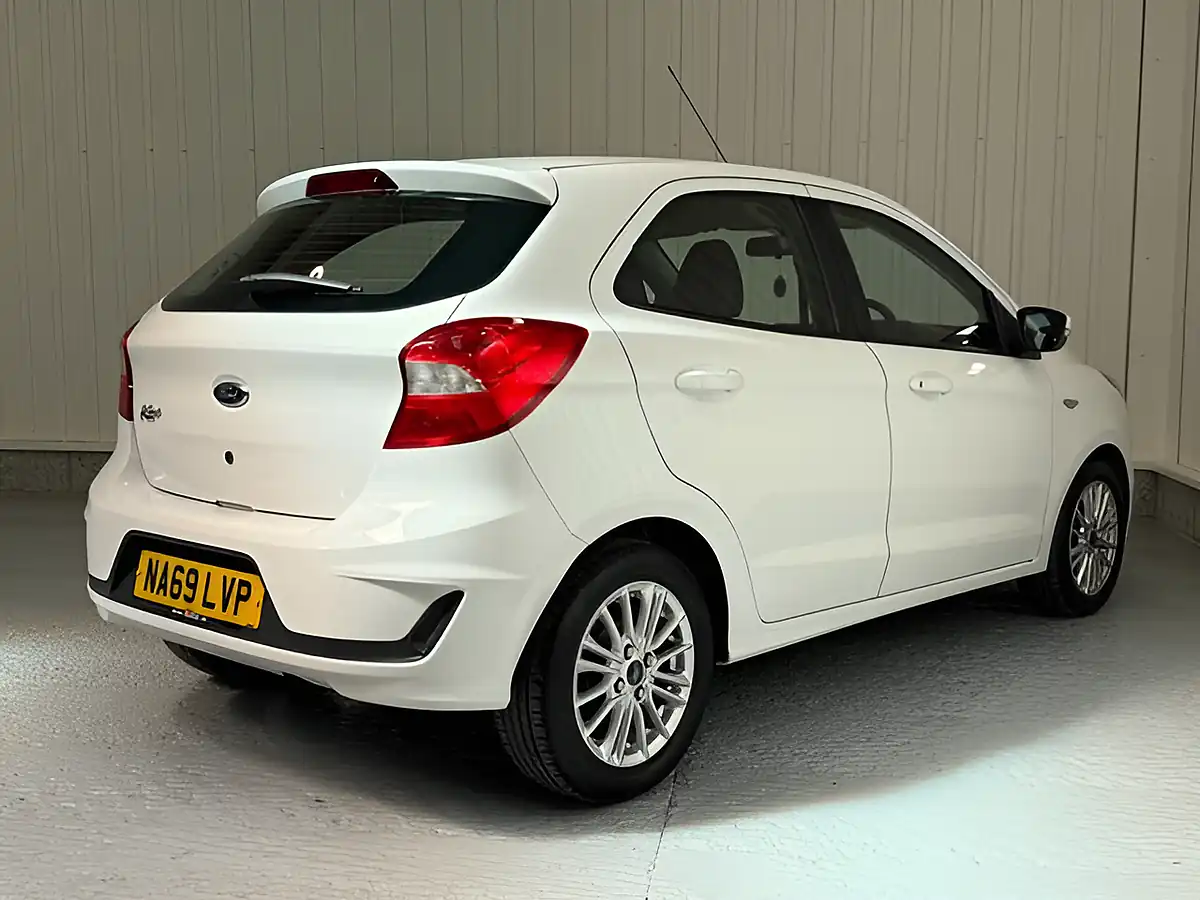 Used 2019 Ford Ka+ Zetec Oxford White - Interior and Exterior details 7