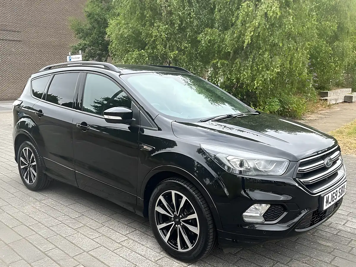 Used 2019 Ford Kuga ST-Line Black - Front View