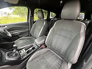 Used 2019 Ford Kuga ST-Line Black - Interior and Exterior details 17