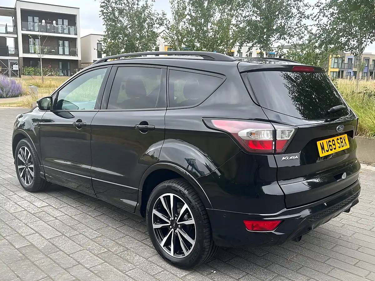 Used 2019 Ford Kuga ST-Line Black - Interior and Exterior details 7