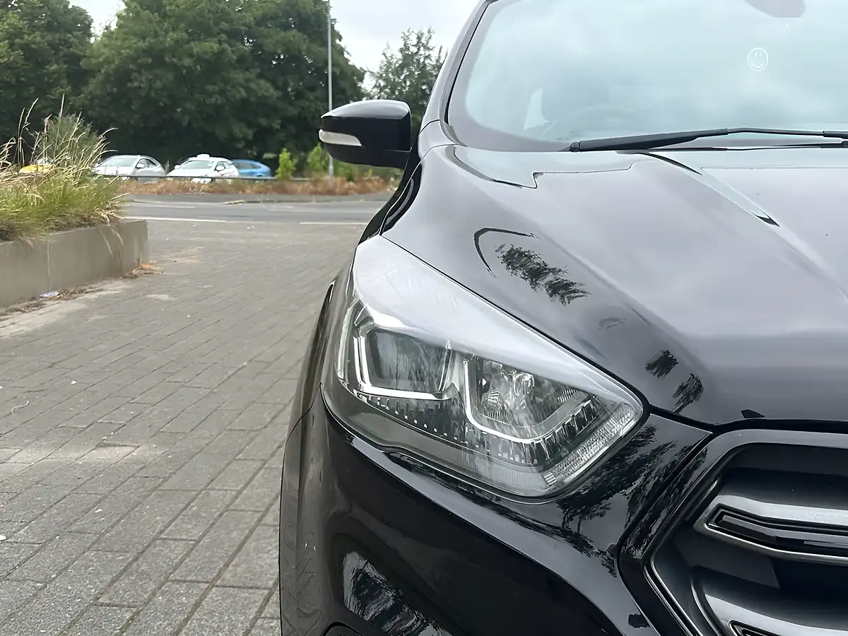 Used 2019 Ford Kuga ST-Line Black - Interior and Exterior details 8