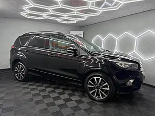 Used 2019 Ford Kuga ST-Line Black - Interior and Exterior details 9