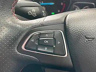 Used 2019 Ford Kuga ST-Line Chrome Blue - Interior and Exterior details 17