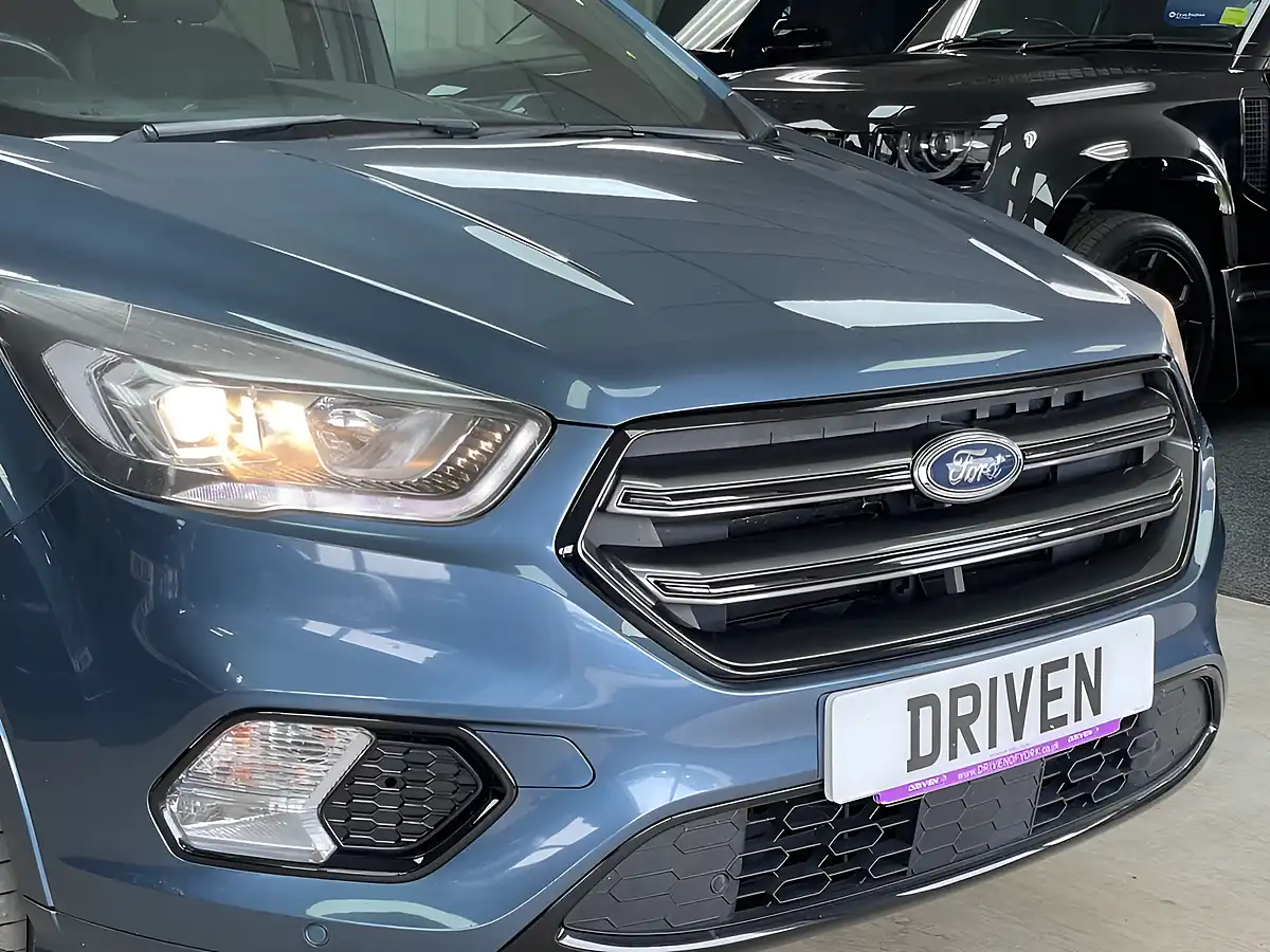 Used 2019 Ford Kuga ST-Line Chrome Blue - Interior and Exterior details 3