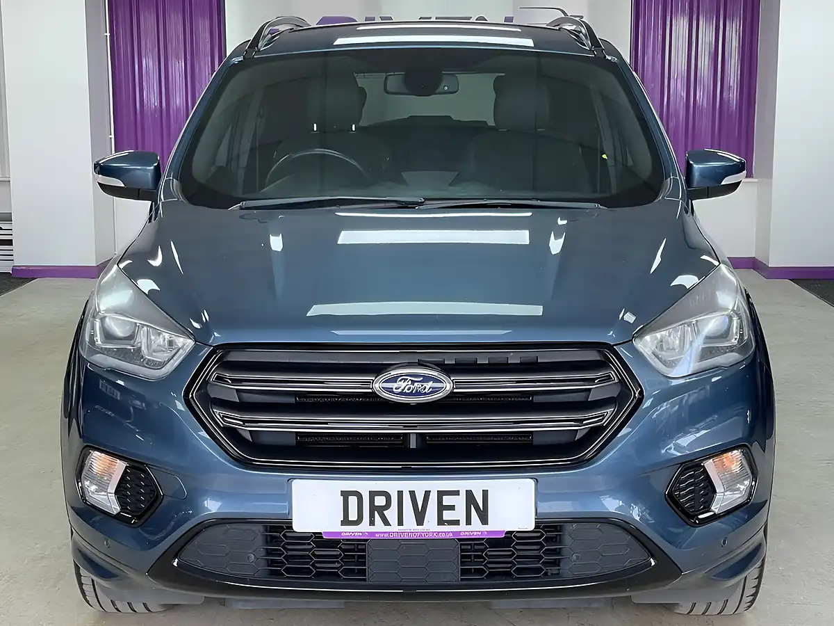 Used 2019 Ford Kuga ST-Line Chrome Blue - Interior and Exterior details 6