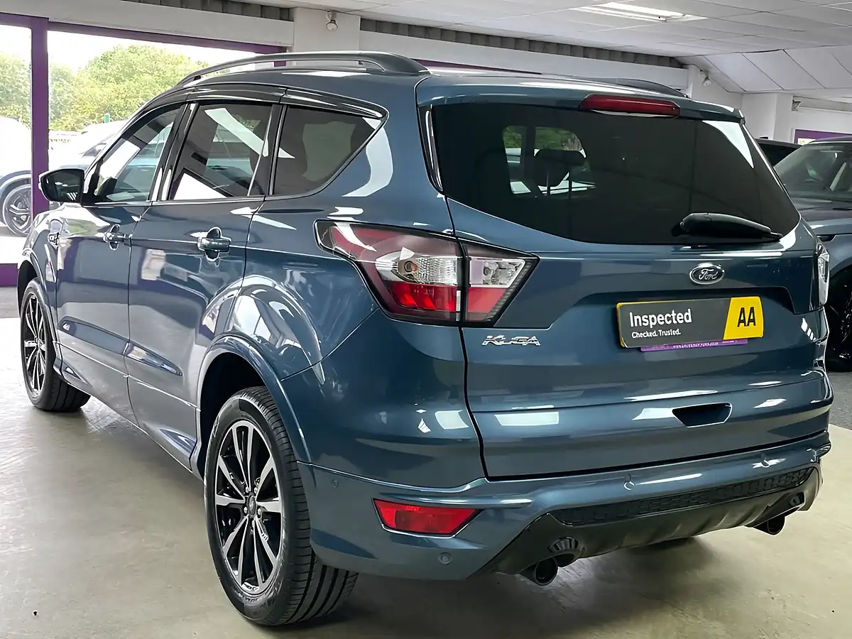 Used 2019 Ford Kuga ST-Line Chrome Blue - Interior and Exterior details 8